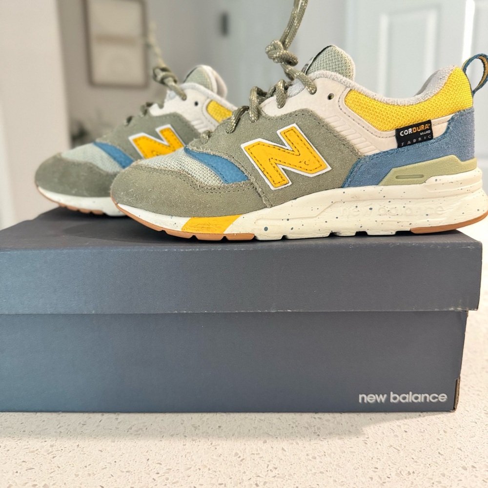 New Balance Yellow and Blue Sneakers Retro Athletic Design